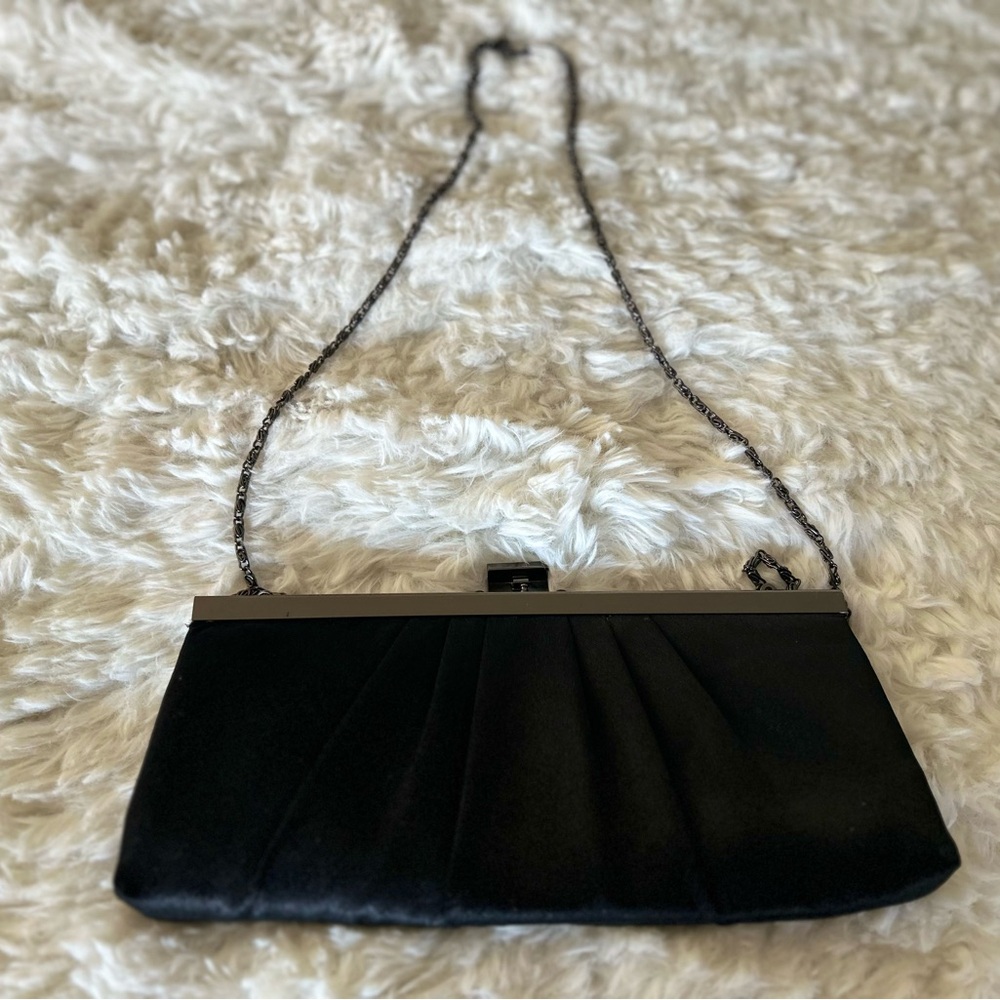 Jessica McClintock Black Satin Pleated Clutch/Chain Purse Evening Bag 8.5 x 4.25